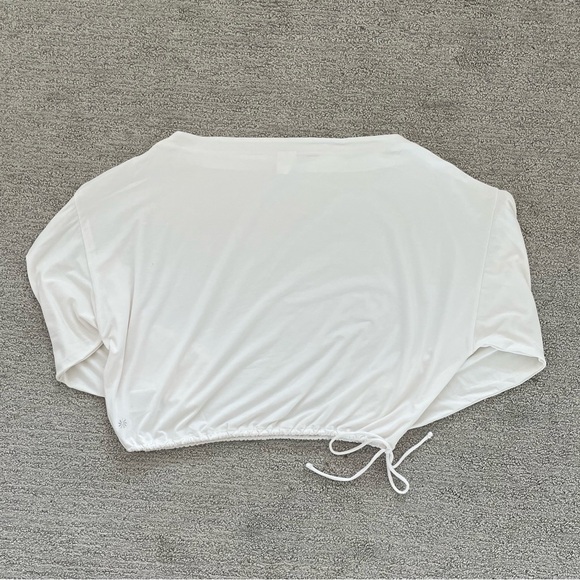 Athleta Women’s NWT White Athletic Athleisure Yoga Cover Up Top Lightweight - Picture 2 of 3